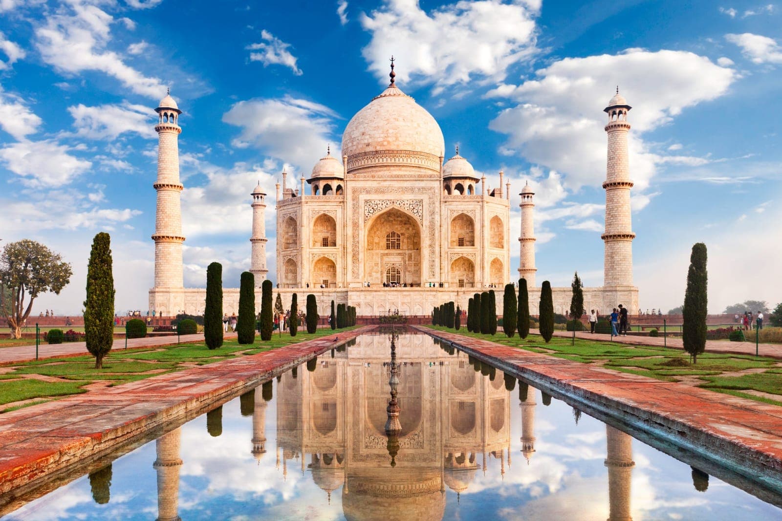 Heritage & Spirituality: Taj Mahal to Varanasi
